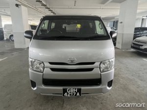 Toyota Hiace 3.0M