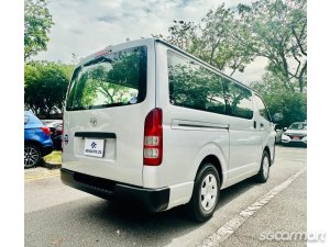 Toyota Hiace 2.8A DX