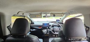 Toyota Sienta Hybrid 1.5A X