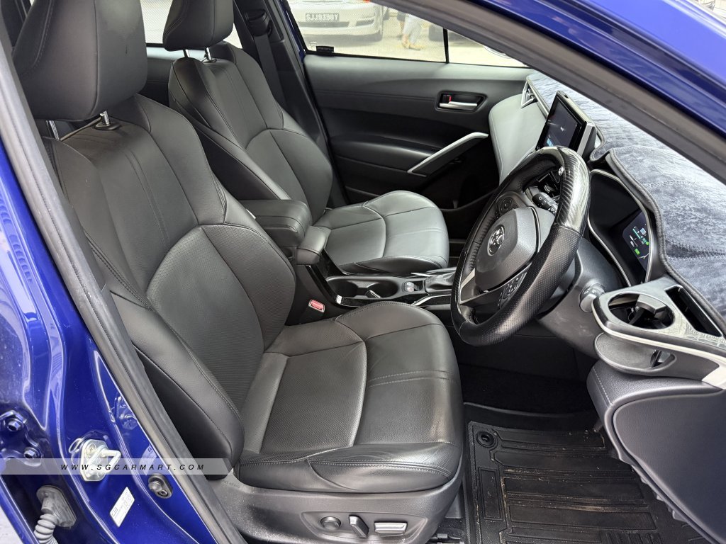 Toyota Corolla Cross Hybrid 2.0A Premium