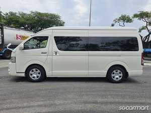 Toyota Hiace Commuter 2.8A GL High Roof