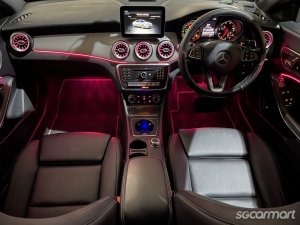 Mercedes-Benz CLA-Class CLA180 Urban