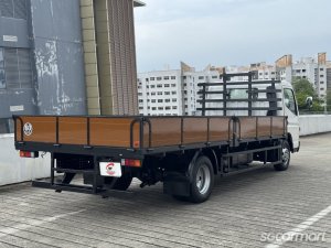 Mitsubishi Fuso Canter FECX1