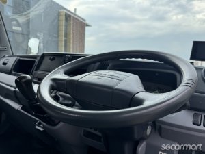 Mitsubishi Fuso Canter FECX1