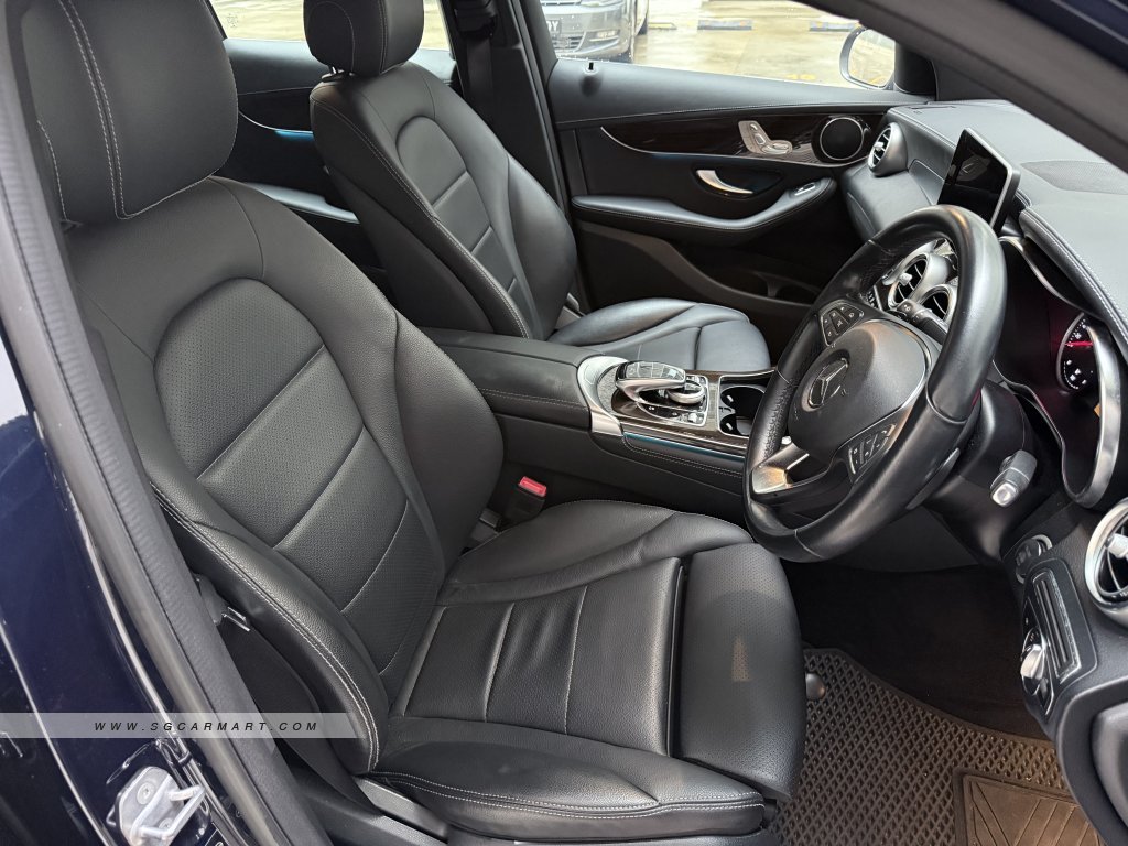 Mercedes-Benz GLC-Class GLC250 Coupe AMG Line