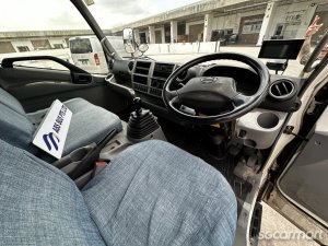 Hino XZU710R