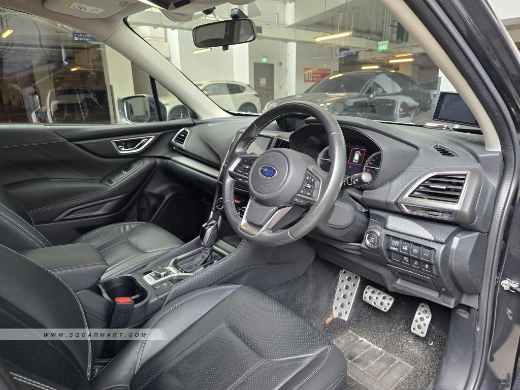 Subaru Forester 2.0i-S EyeSight Sunroof