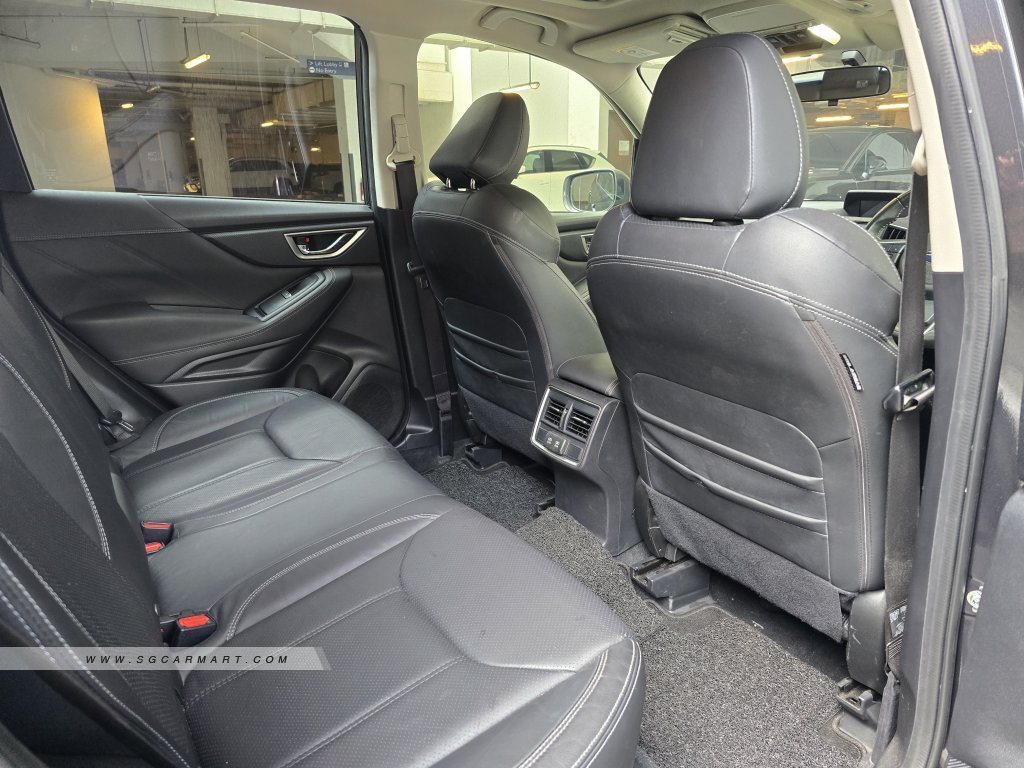 Subaru Forester 2.0i-S EyeSight Sunroof