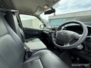 Toyota Hiace 3.0M
