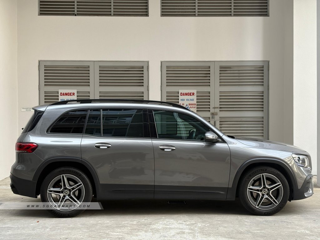 Mercedes-Benz GLB-Class GLB200 AMG Line Premium Plus