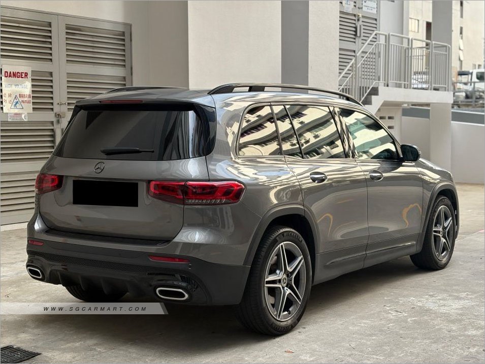 Mercedes-Benz GLB-Class GLB200 AMG Line Premium Plus