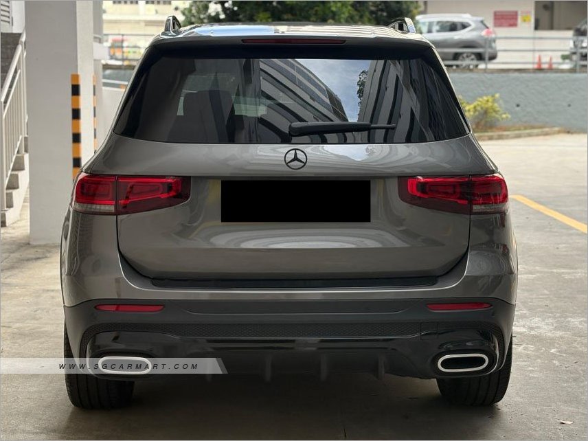 Mercedes-Benz GLB-Class GLB200 AMG Line Premium Plus