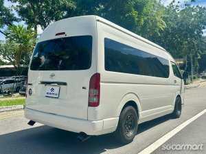 Toyota Hiace Commuter 2.8A GL