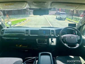 Toyota Hiace Commuter 2.8A GL