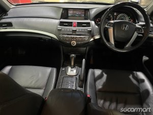 Honda Accord 2.4A (COE till 11/2028)
