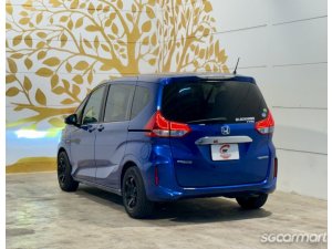 Honda Freed Hybrid 1.5A G 7-Seater