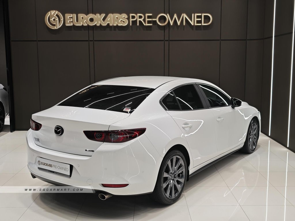 Mazda 3 Mild Hybrid 1.5A Elegance