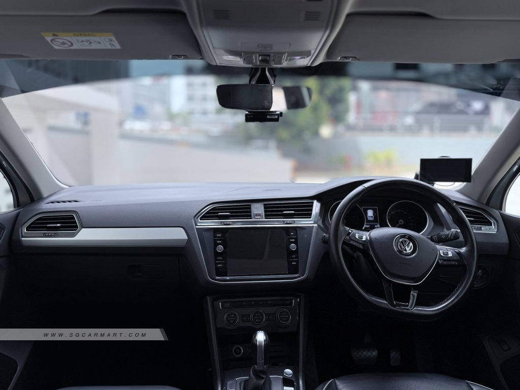 Volkswagen Tiguan 1.4A TSI Comfortline EQP Panoramic Roof