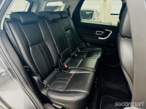 Land Rover Discovery Sport 2.0A SE 5-Seater