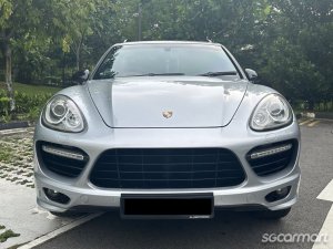 Porsche Cayenne Turbo 4.8A Tip (COE till 01/2031)