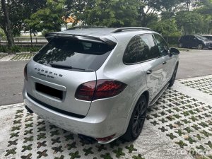 Porsche Cayenne Turbo 4.8A Tip (COE till 01/2031)