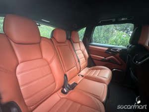 Porsche Cayenne Turbo 4.8A Tip (COE till 01/2031)