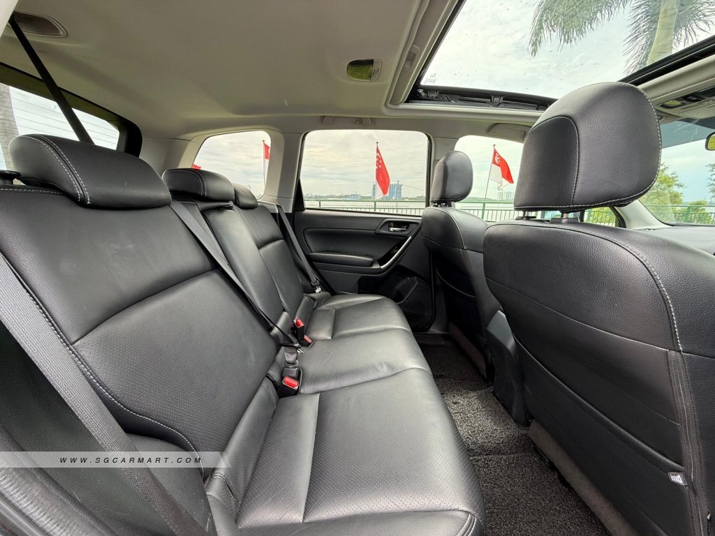 Subaru Forester 2.0i-L Sunroof
