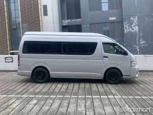 Toyota Hiace Commuter 3.0A
