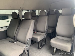 Toyota Hiace Commuter 3.0A