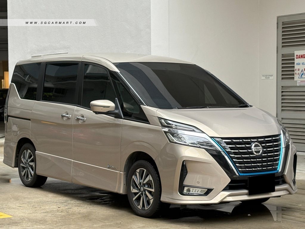 Nissan Serena e-POWER Hybrid 1.2A Highway Star Premium