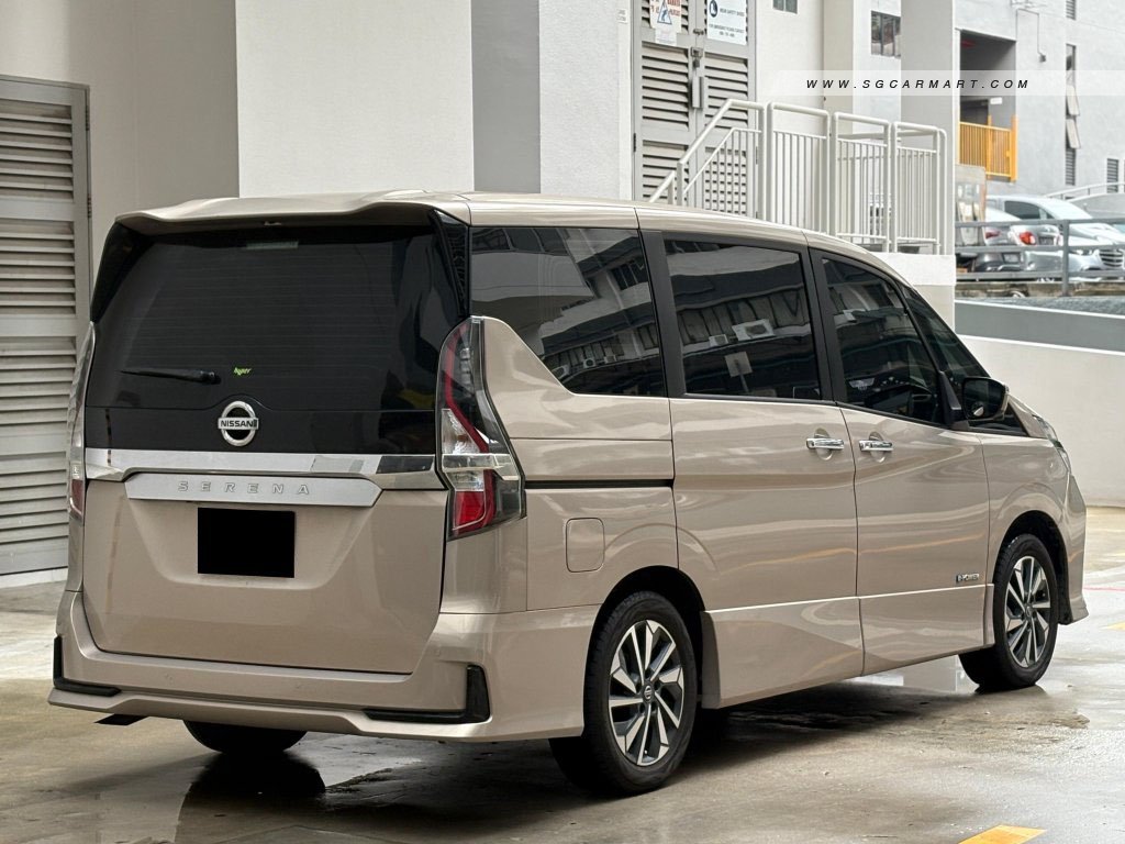 Nissan Serena e-POWER Hybrid 1.2A Highway Star Premium