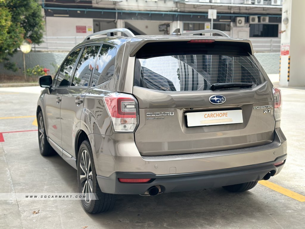 Subaru Forester 2.0A XT Sunroof