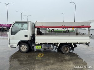 Isuzu NHR87A