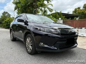 Toyota Harrier 2.0A Premium Panoramic Roof