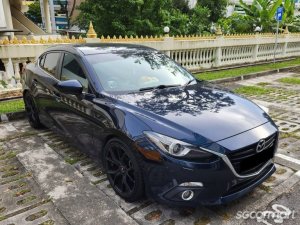 Mazda 3 1.5A Deluxe Sunroof-thumbnail