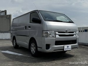 Toyota Hiace 3.0M