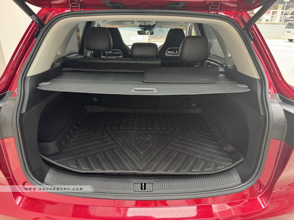 MG HS 1.5A Turbo Panoramic Roof