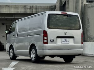 Toyota Hiace 3.0A
