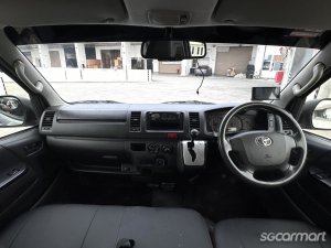 Toyota Hiace 3.0A