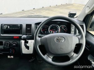 Toyota Hiace 3.0A DX (New 5-yr COE)