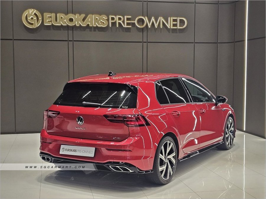 Volkswagen Golf Mild Hybrid 1.5A eTSI DSG R-Line