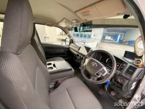 Toyota Hiace 2.8A DX