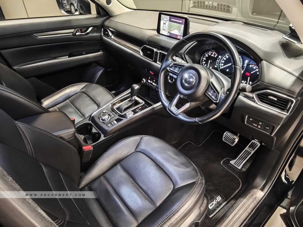 Mazda CX-5 2.0A Luxury