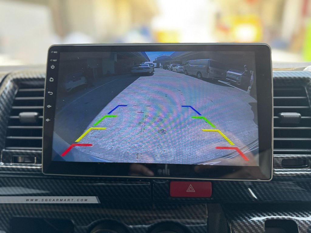 BMW 5 Series 523i Highline - Side Front