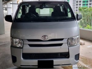 Toyota Hiace 3.0M