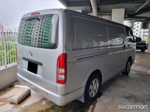 Toyota Hiace 3.0M