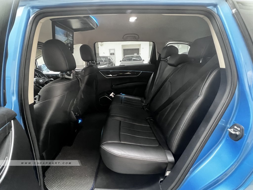 BYD e6 Electric