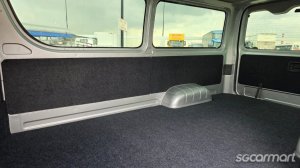 Toyota Hiace 3.0M DX (New 5-yr COE)