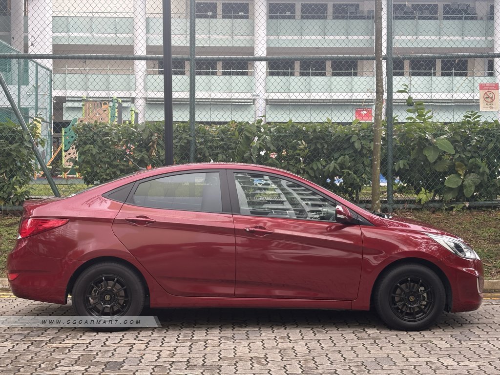 Hyundai Accent 1.4A