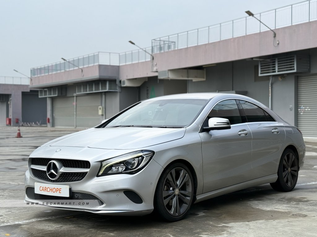 Mercedes-Benz CLA-Class CLA180 Urban